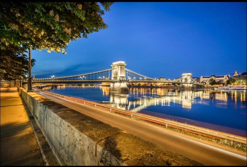 Paskal Themal Apartman, Free Parking Inside The Building Apartment Budapesta Exterior foto